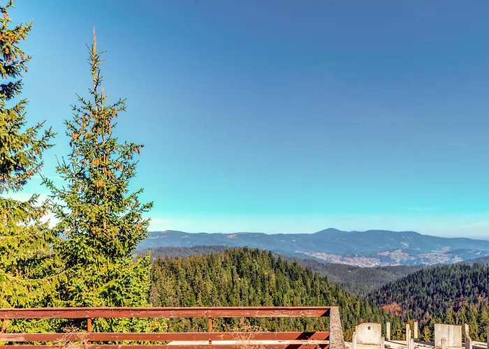 Relaxing Mountain Getaway In Cozy By Flat Mаnager Apartament *